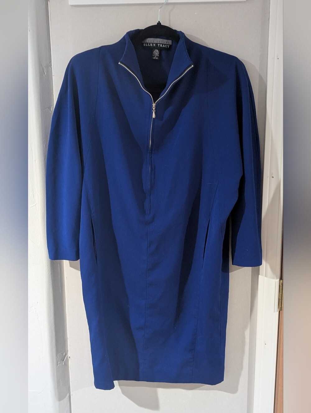 VIntage Ellen Tracy Men's Cobalt Blue Zip-Front Trench Coat